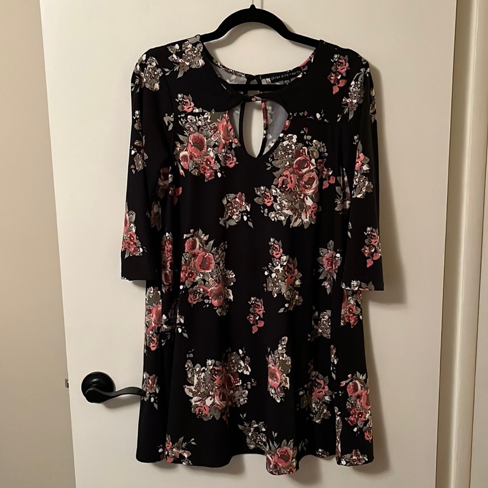 Size medium floral dress